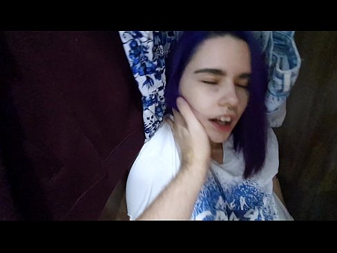 ❤️ Našel sem svojo sestro v omari in ji pomagal narediti ️ Anal video pri nas